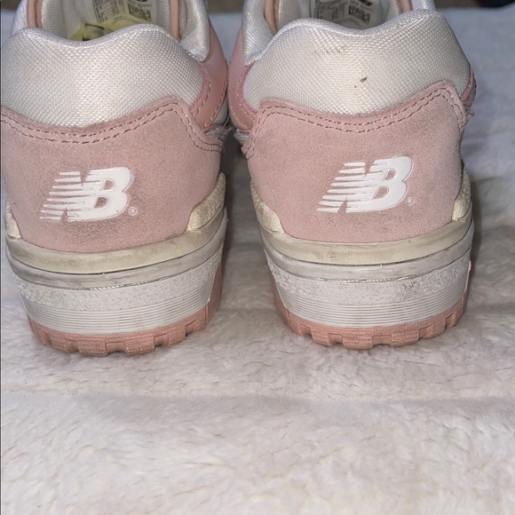 New Balance 550 White and Pink Sneakers - Picture 4 of 11